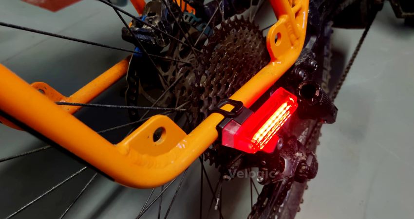 aussi possible de les utiliser sur les cote du velo aussi possible de les utiliser sur les cote du velo